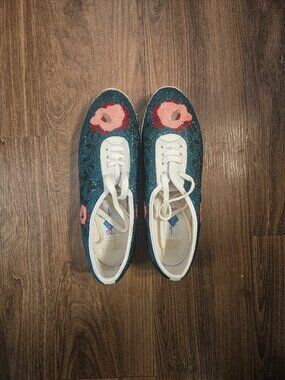 Vintage 1980's Beadz Inc Tennis Shoes Sneakers Sz 8.5 Flower Beaded Deck Retro